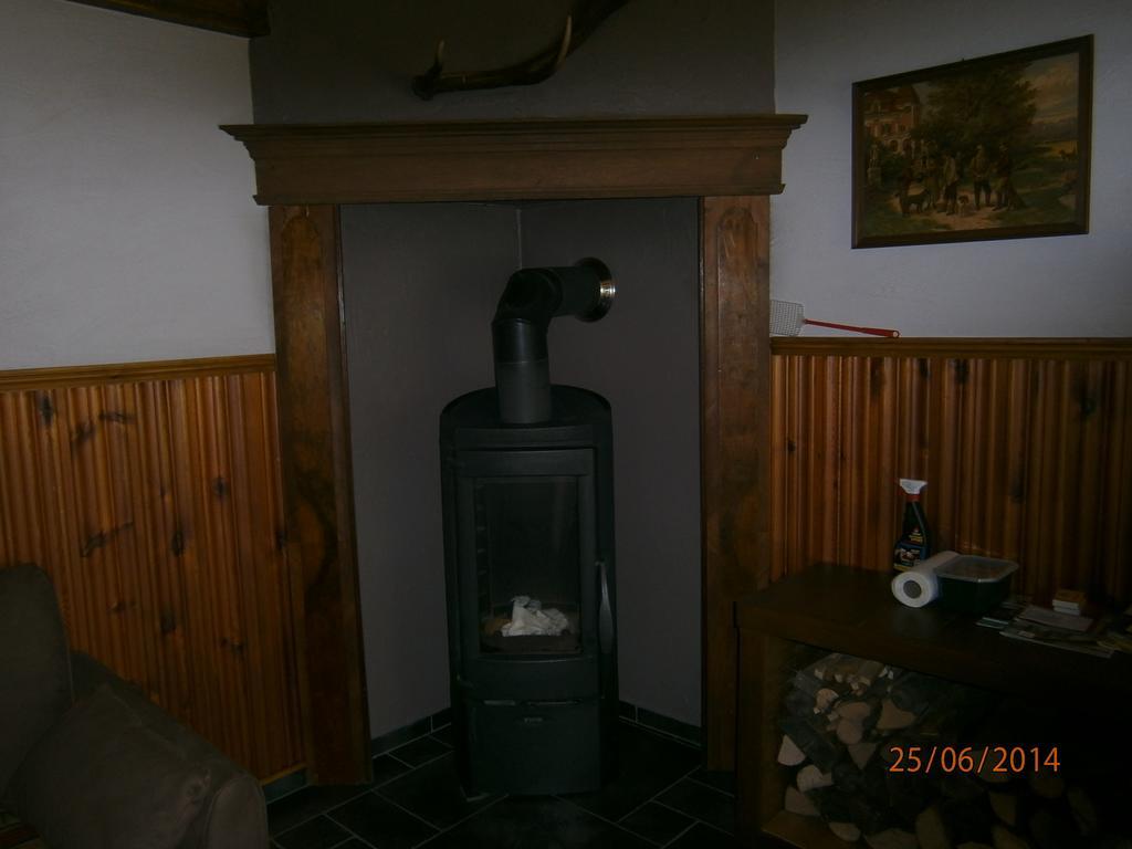 Le Chalet Pre De La Fontaine Paliseul Kültér fotó